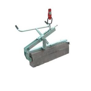 kerb stone lifter